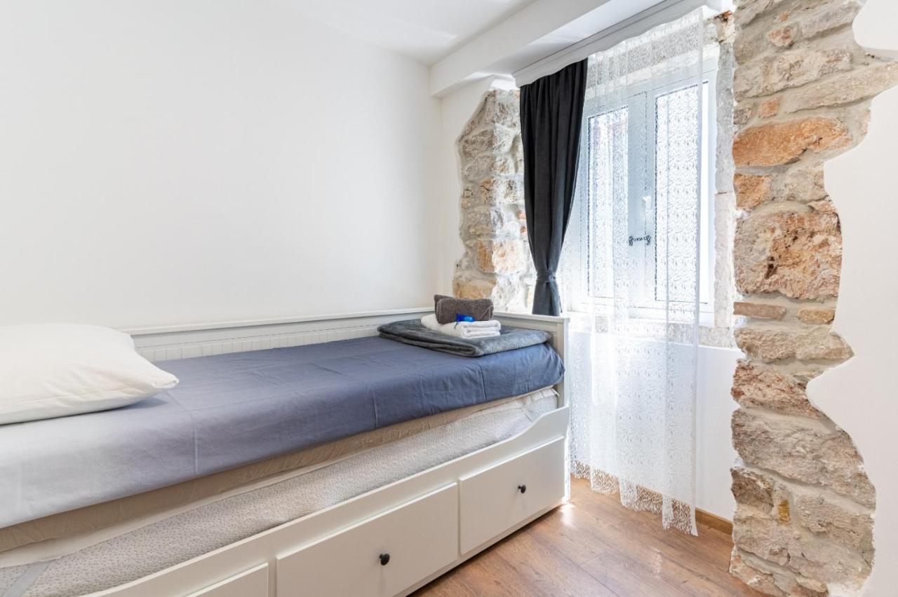 Apartments Rose Cres Dış mekan fotoğraf